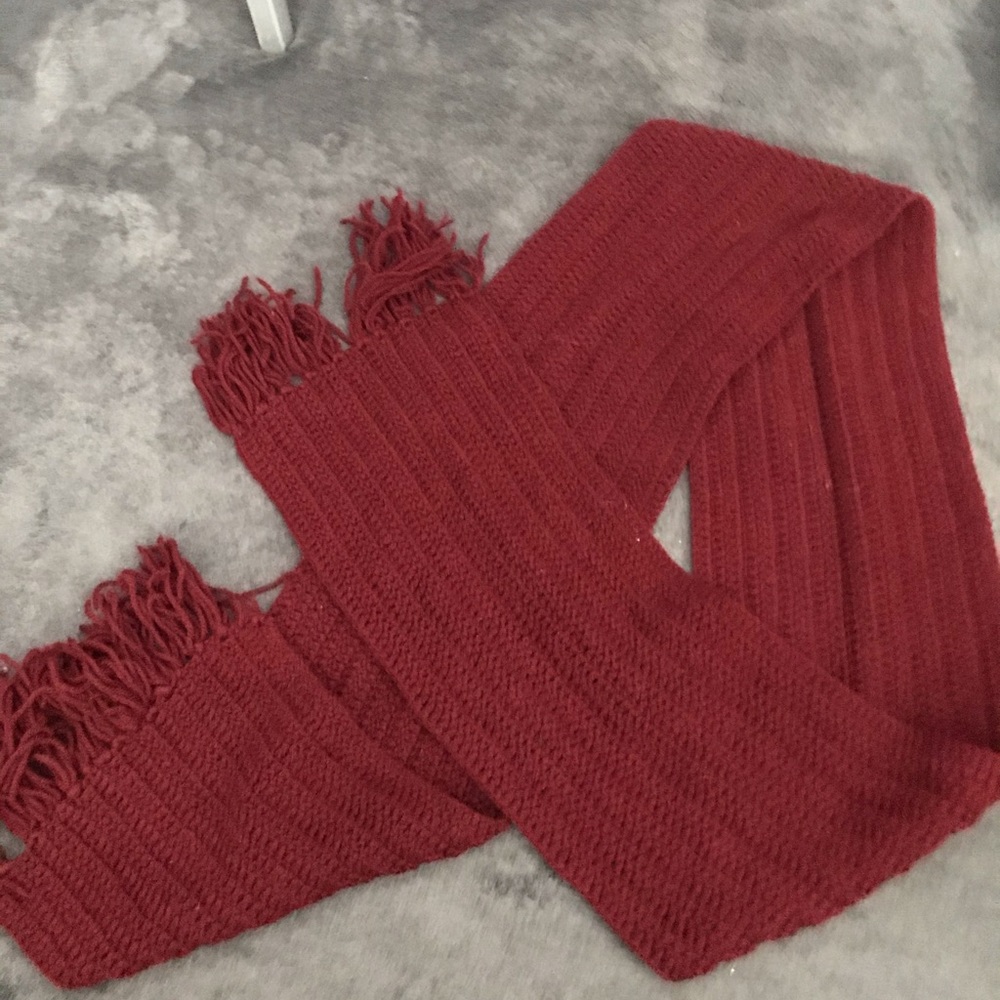 burgundy scarf home knitted